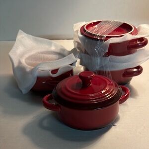 Red Ceramic Mini Casserole Dish with Lid - Home Kitchen